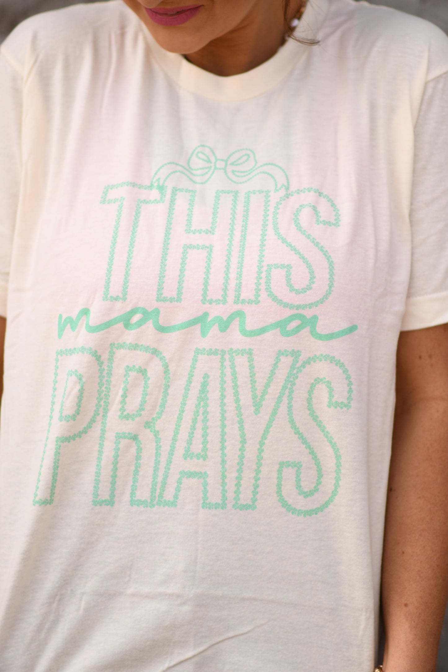 RTS This Mama Prays Tee