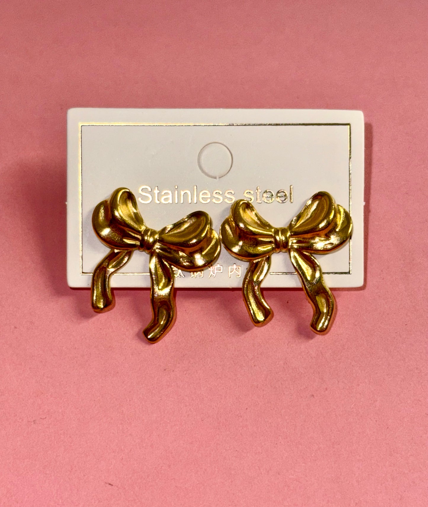 RTS Chunky Bow Earrings