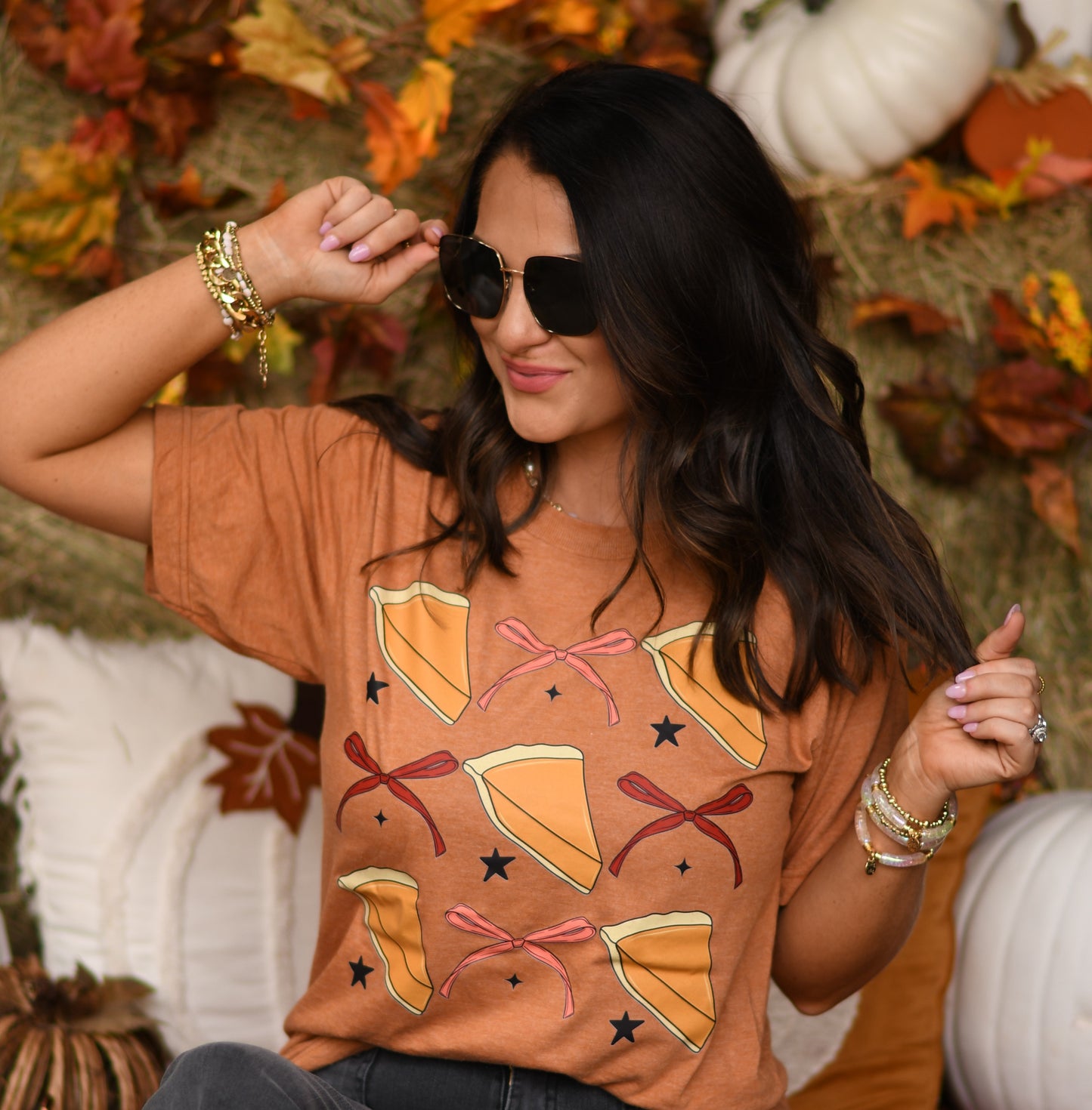 PIE AND BOWS TEE