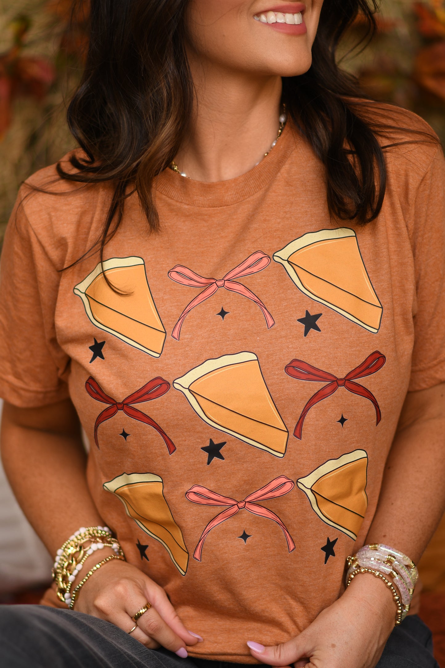 PIE AND BOWS TEE