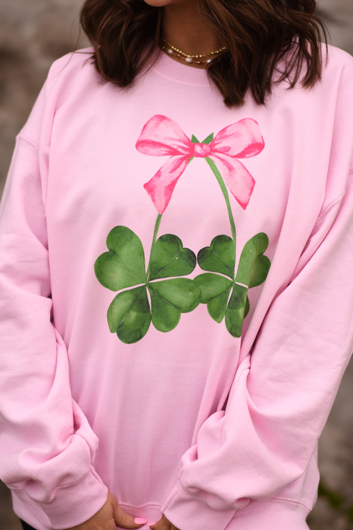 Clover Bow Sweatshirt Sweatshirt