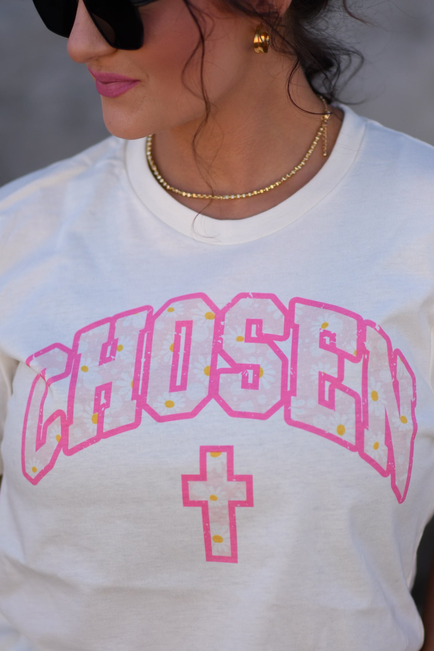 Chosen Daisy Cross Tee