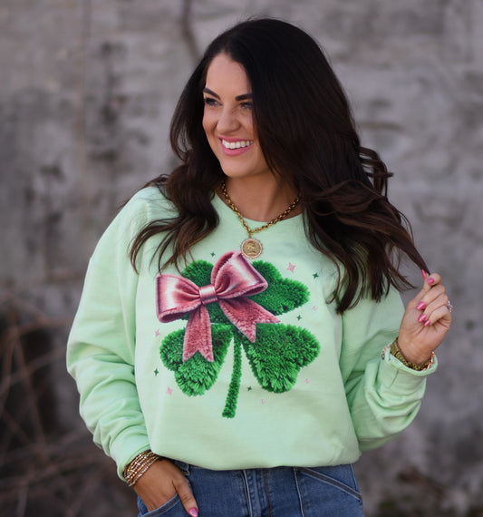 Faux Yarn Shamrock Bow Sweatshirt/Tee